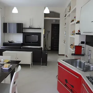A Casa Di Marcy Bed & Breakfast Reggio Calabria